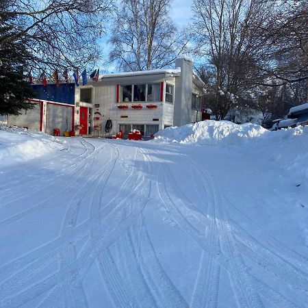 Alaska European Bed & Breakfast Anchorage Exterior photo