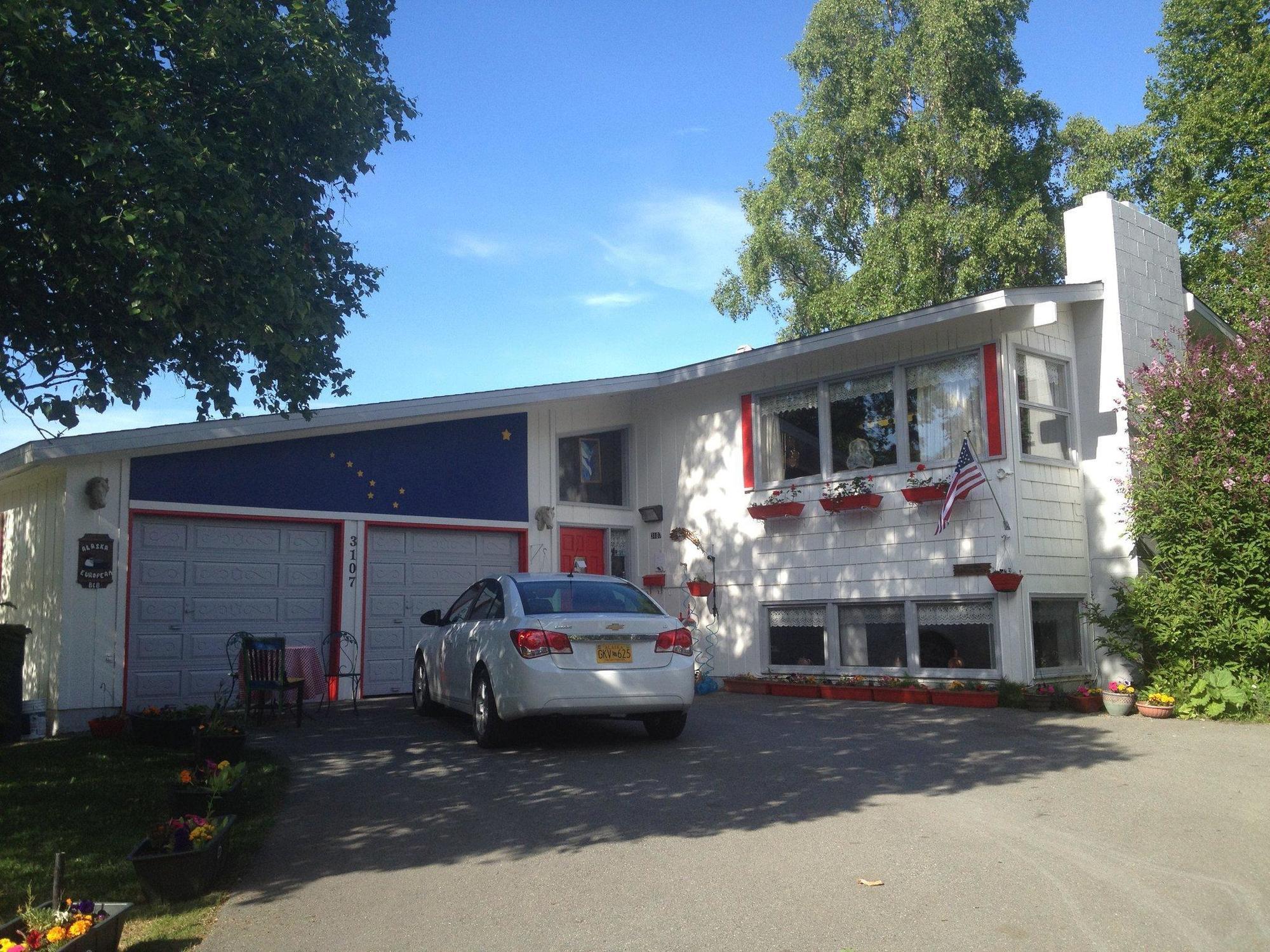 Alaska European Bed & Breakfast Anchorage Exterior photo